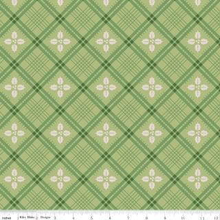 Home Town Holiday Holly Lettuce 108 inch wideback quilt backing fabric 3-yard package by Lori Holt for Riley Blake Designs