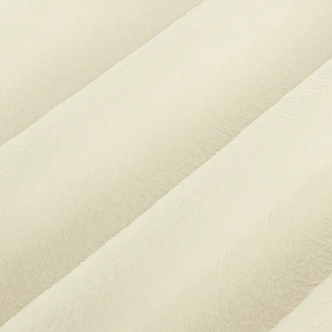 C3 IVORY LINDA'S
