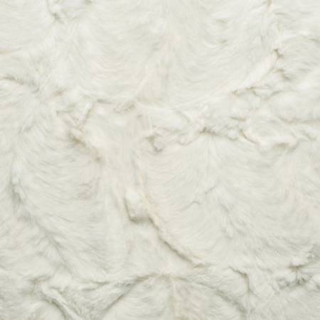 Shannon Fabrics Luxe Cuddle hide embossed natural