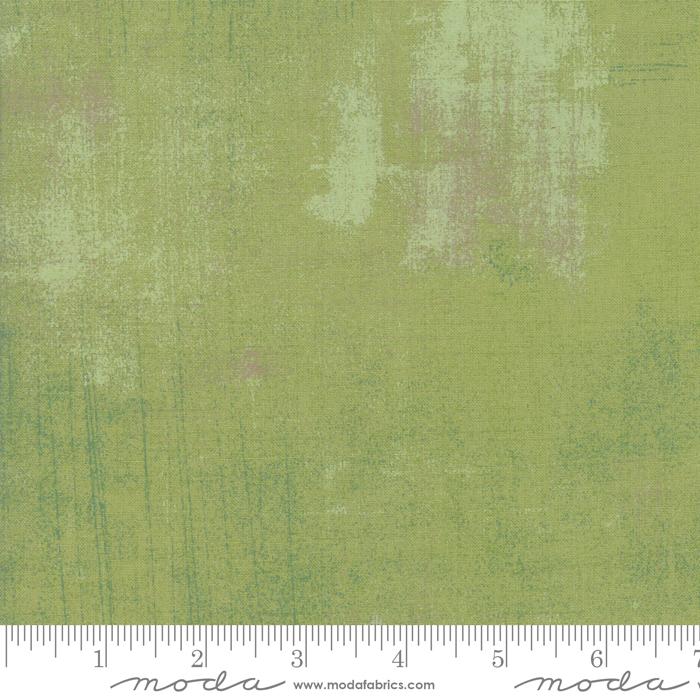 Moda Grunge Basics quilting cotton blender fabric in Spearmint