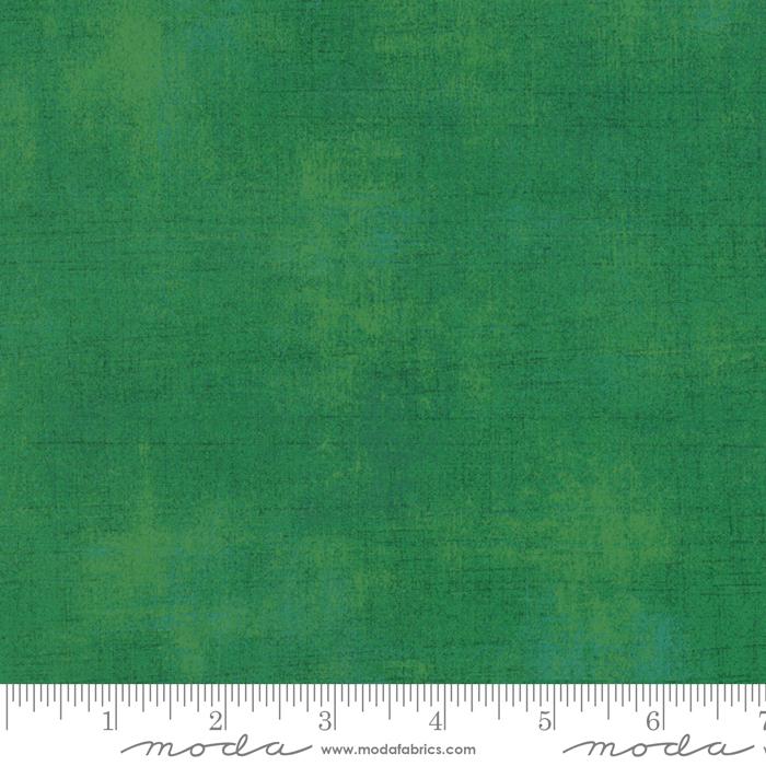 Green Grunge Basics Kelly Green 44"/45" Per Yard Moda Fabrics & Supplies