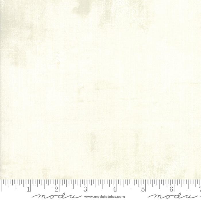 Moda Grunge Basics quilting fabric in Whisper 30150 439