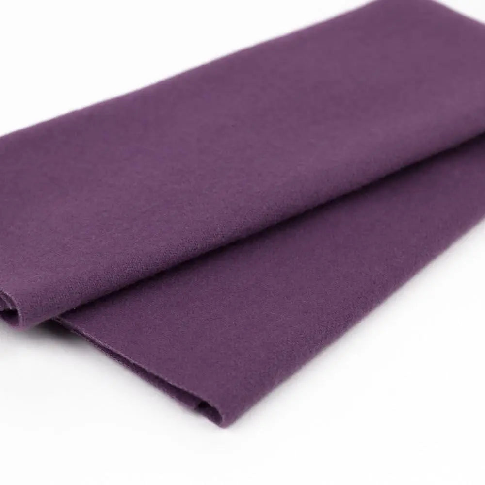 LN36 - Orchid Merino Wool Fabric WonderFil USA