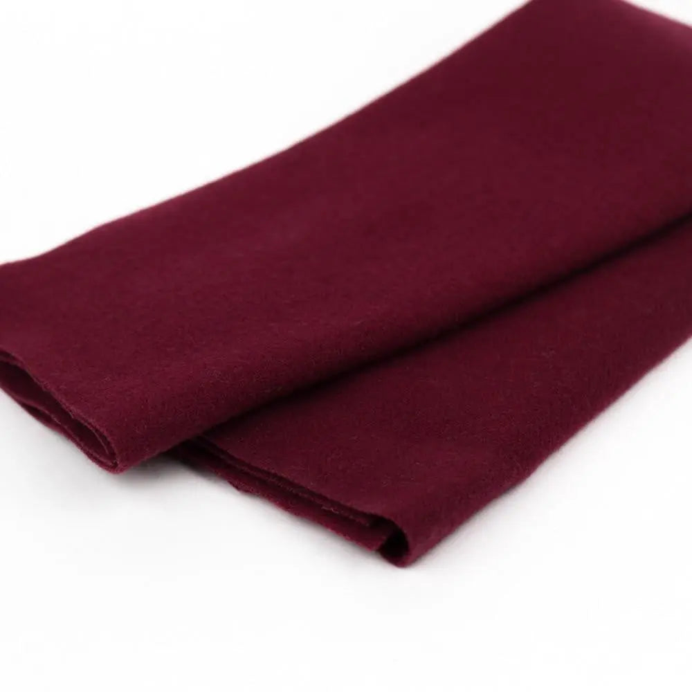 LN44 - Bordeaux Merino Wool Fabric WonderFil USA