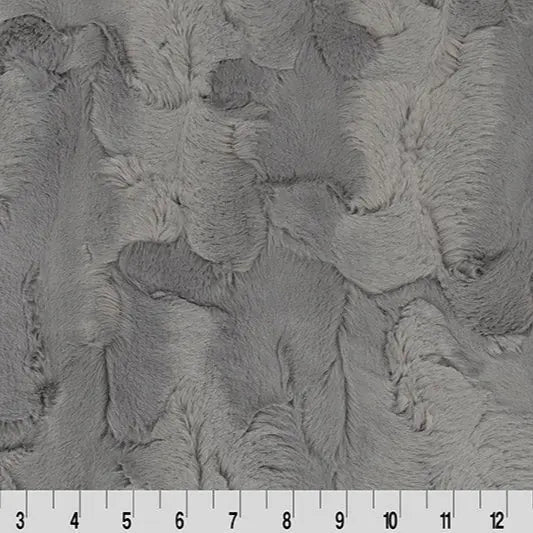 Luxe Cuddle Hide Graphite Fabric per yard - Linda's Electric Quilters