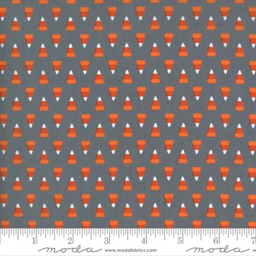 Grey Midnight Magic 2 Mist Candy Corn 44"/45" Fabric Per Yard - Linda's Electric Quilters