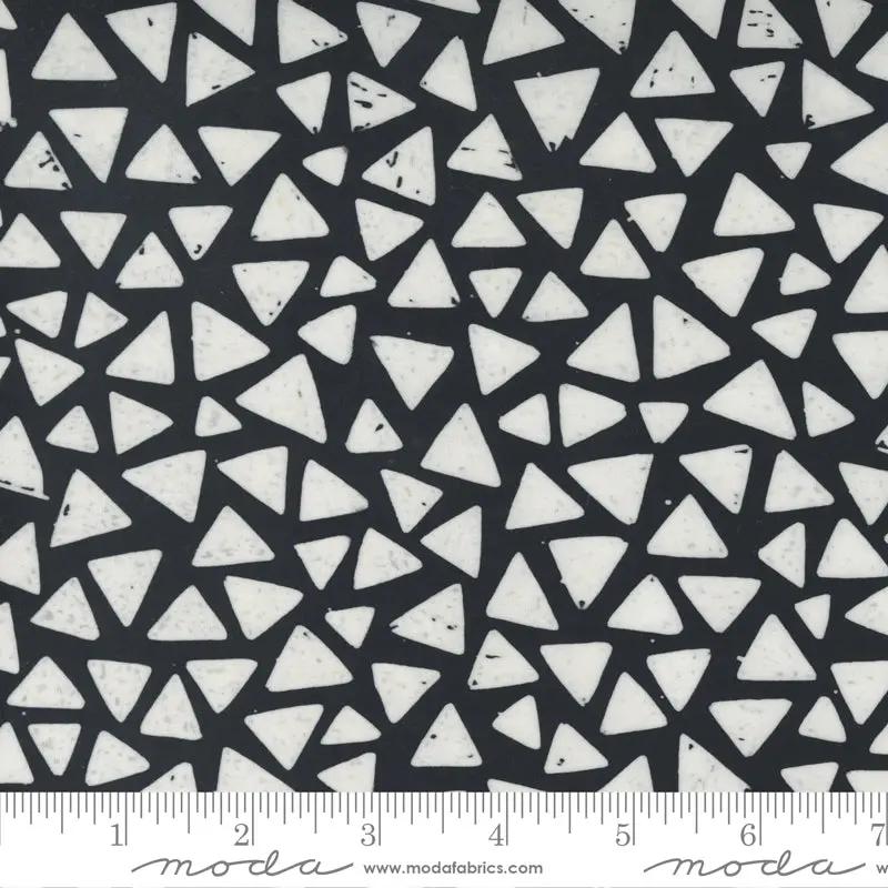 Moda 4360 27 Fire And Ice - Coal 45" Fabric Per Yard Fabric Fanatics