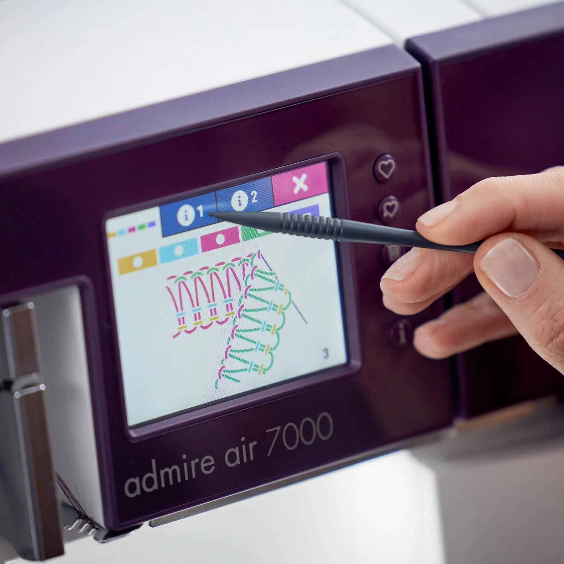 PFAFF® admire™ air 7000 Purple Coverlock Machine Singer