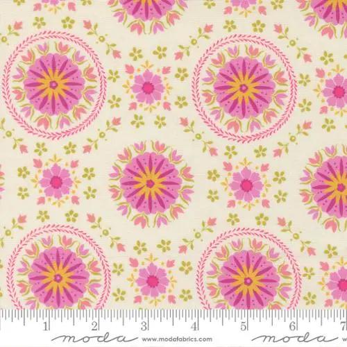 Parlor Mandala Cream Cotton 44"/45" Fabric Per Yard Moda Fabrics & Supplies