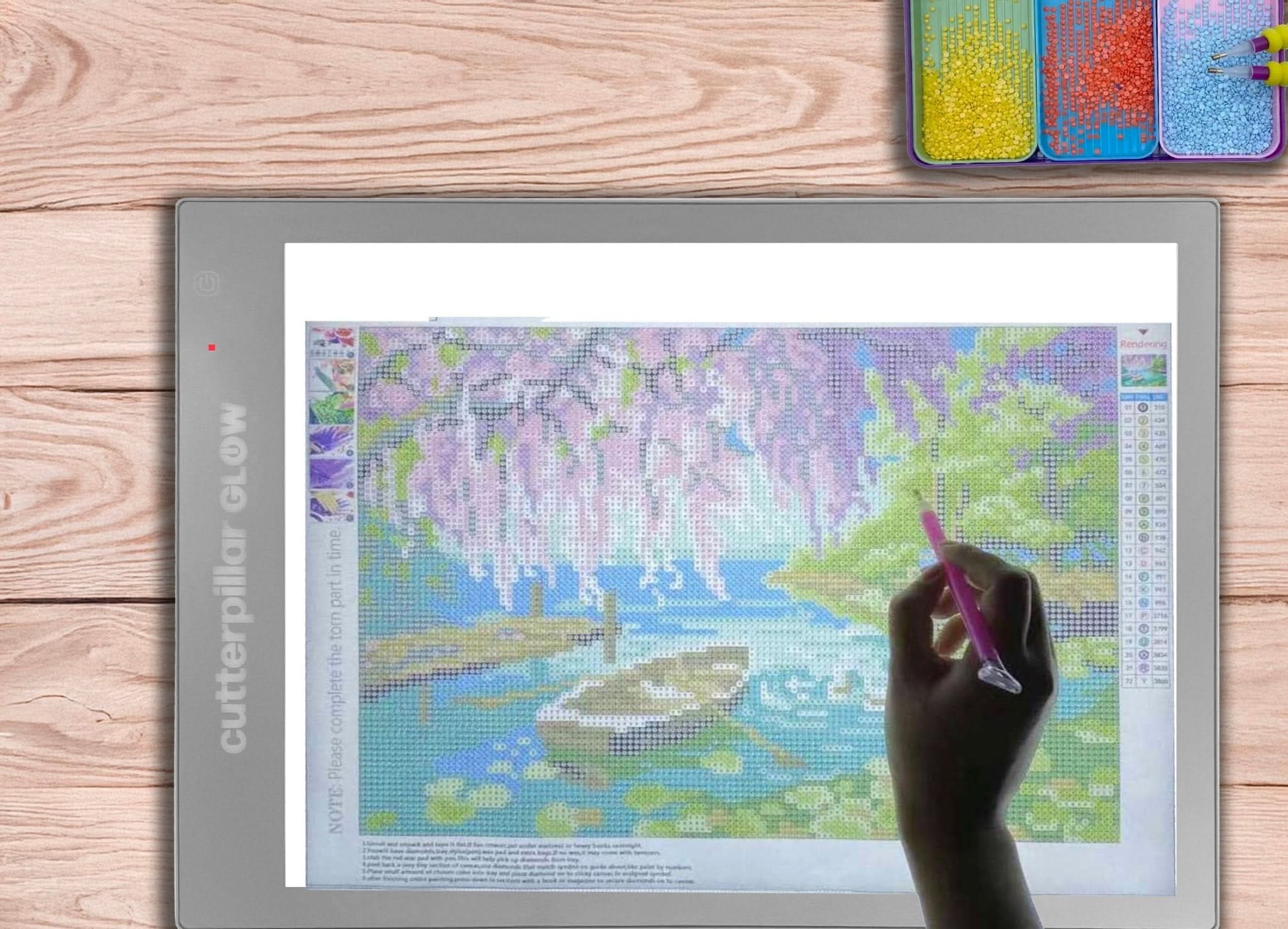 CUTTERPILLAR GLOW PREMIUM II LIGHTBOARD