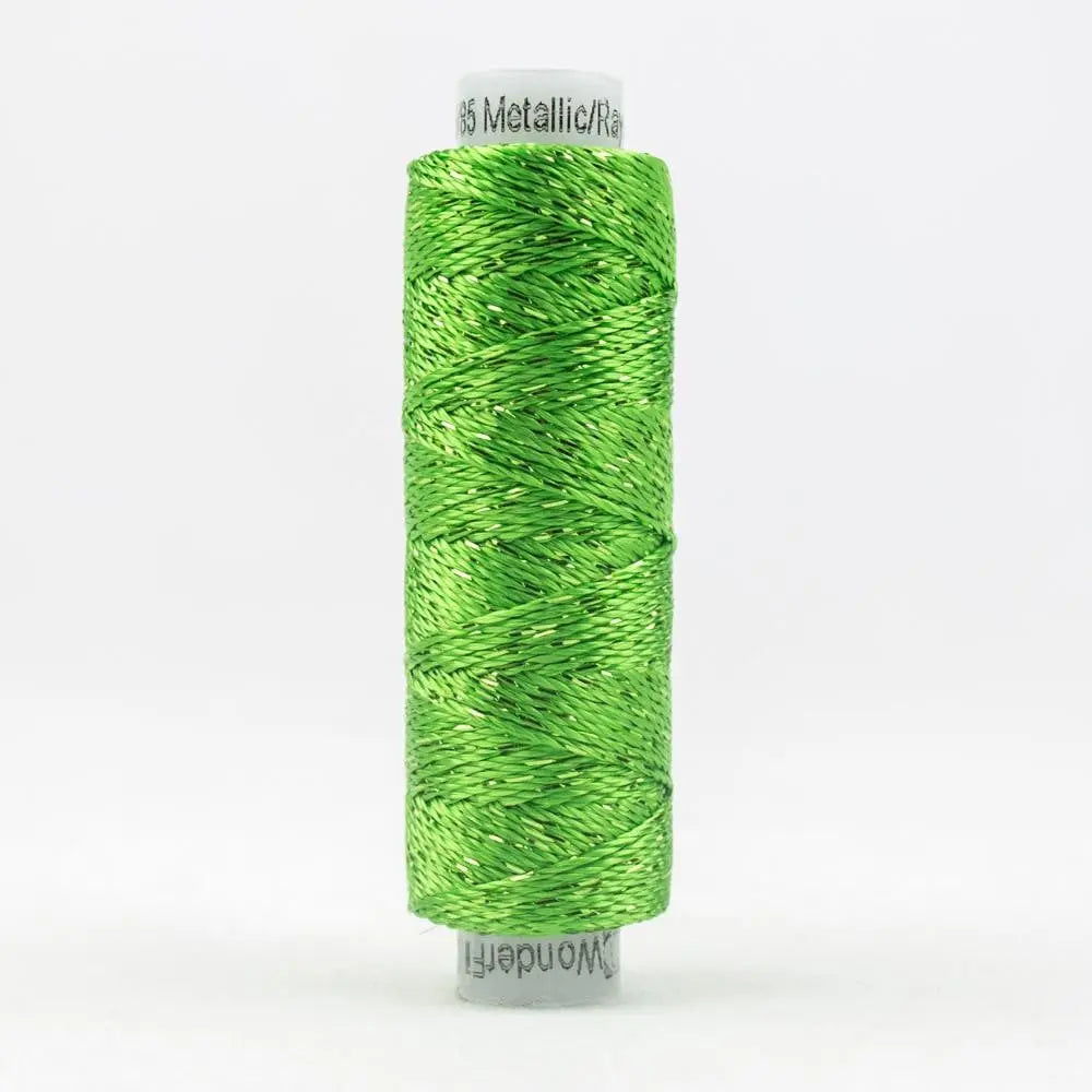 SSDZ4110 - Dazzle™ 8wt Rayon Classic Green Thread WonderFil USA