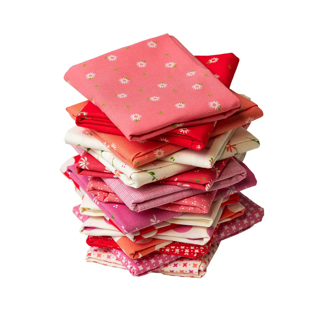 Sincerely Yours Fat Quarter Bundle - Set of 16 Linda's Electric Quilters