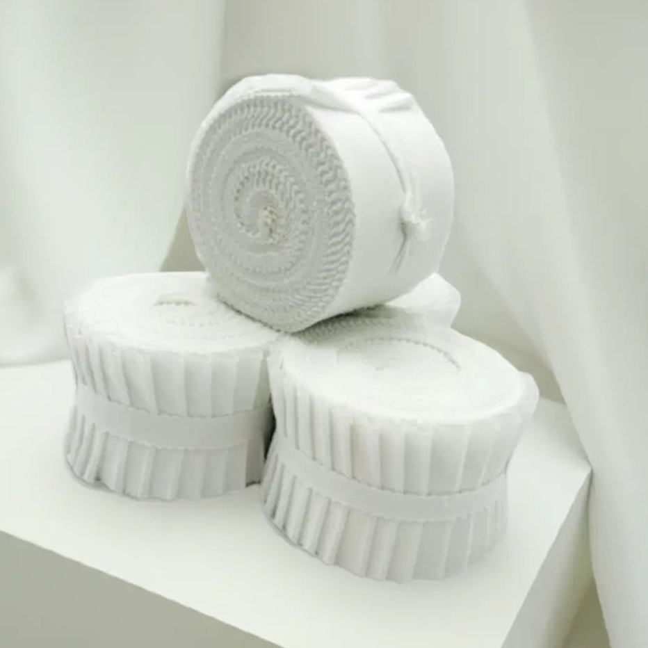 White Supreme Solids - 2.5" Roll - White (20 cuts)