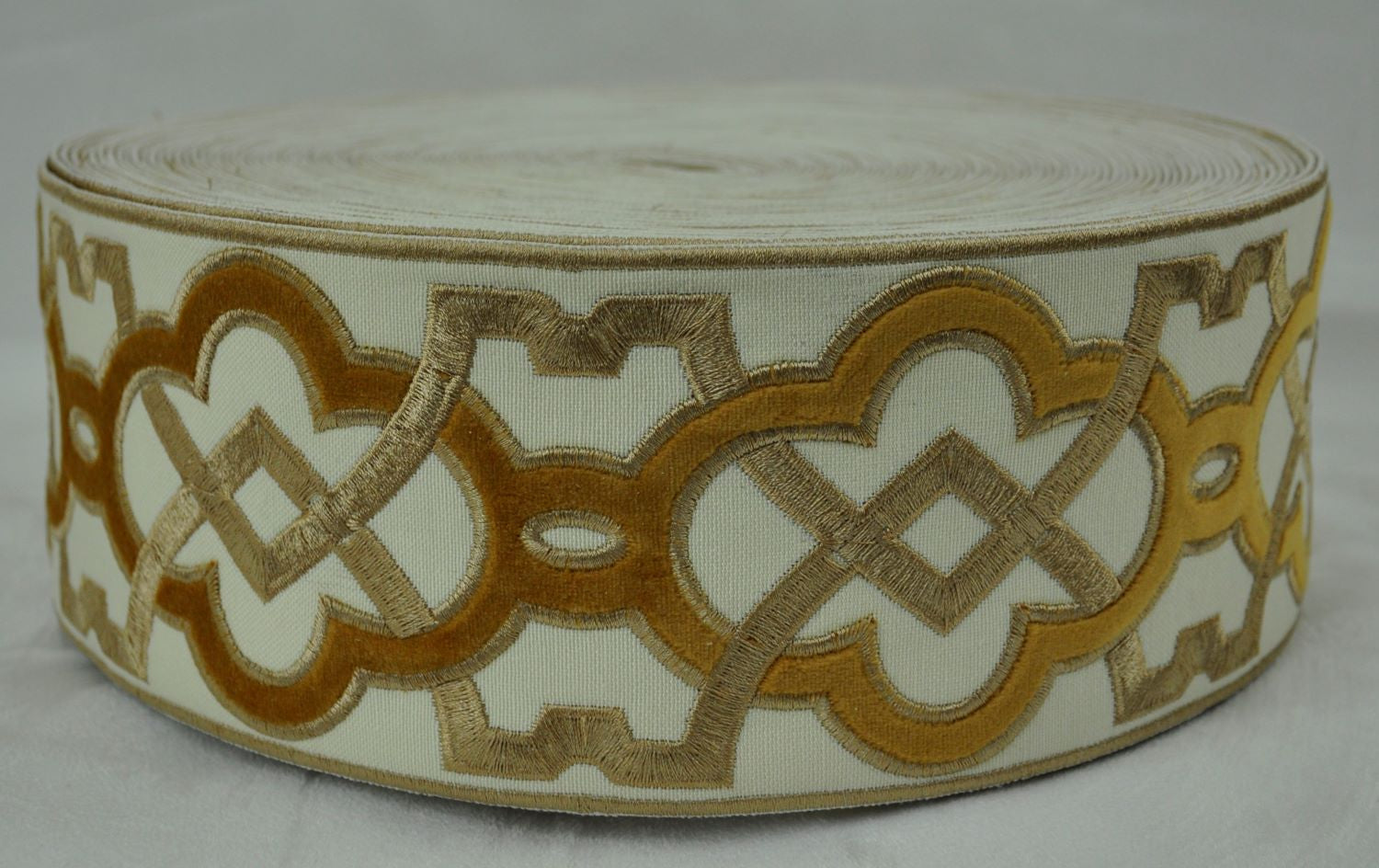 VELVET EMBOSSED TAPE - 3 1/2" Width (25 YDS)-BR-7337-16