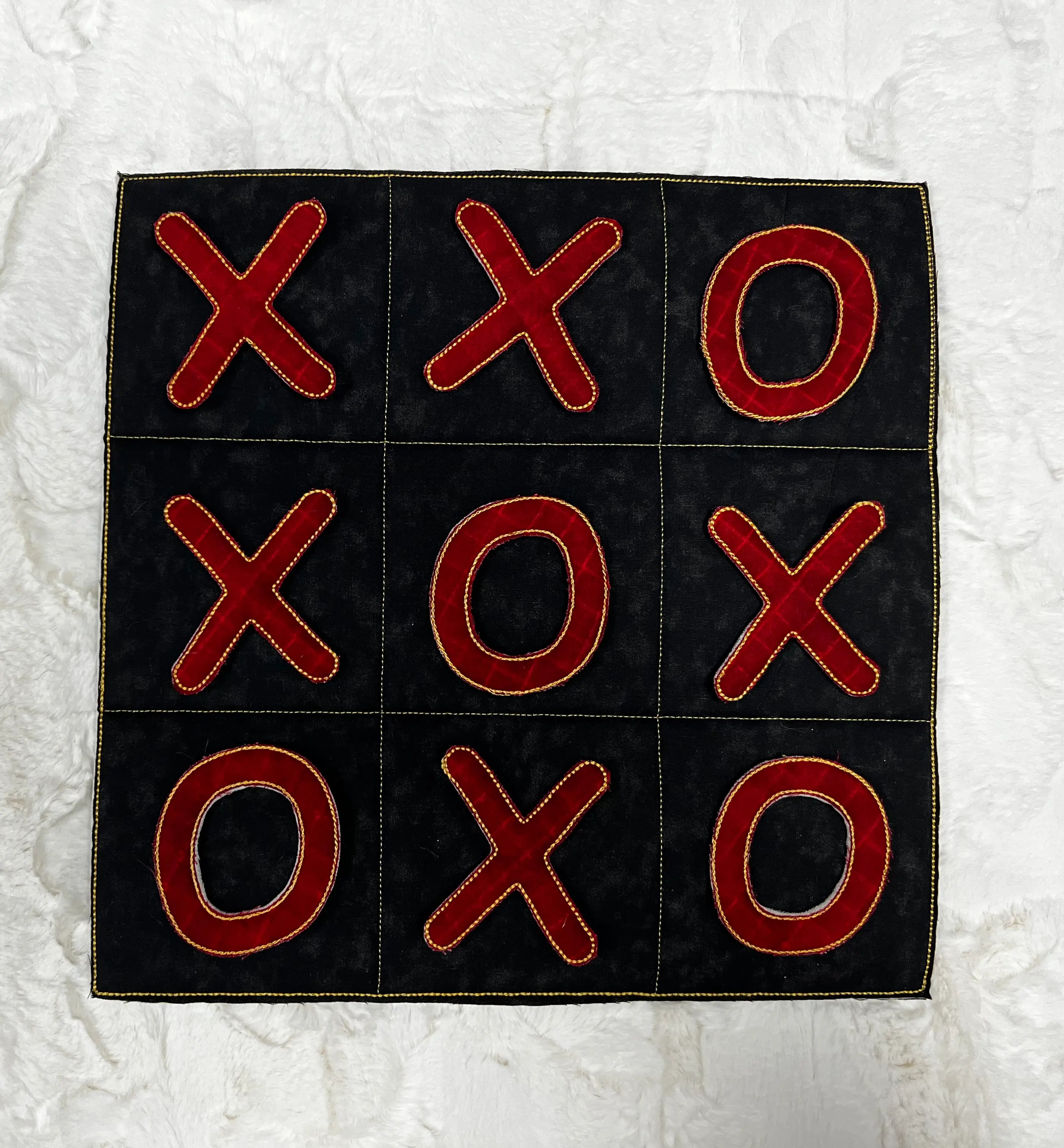 Tic Tac Toe Game Pattern - Linda's Electric Quilters