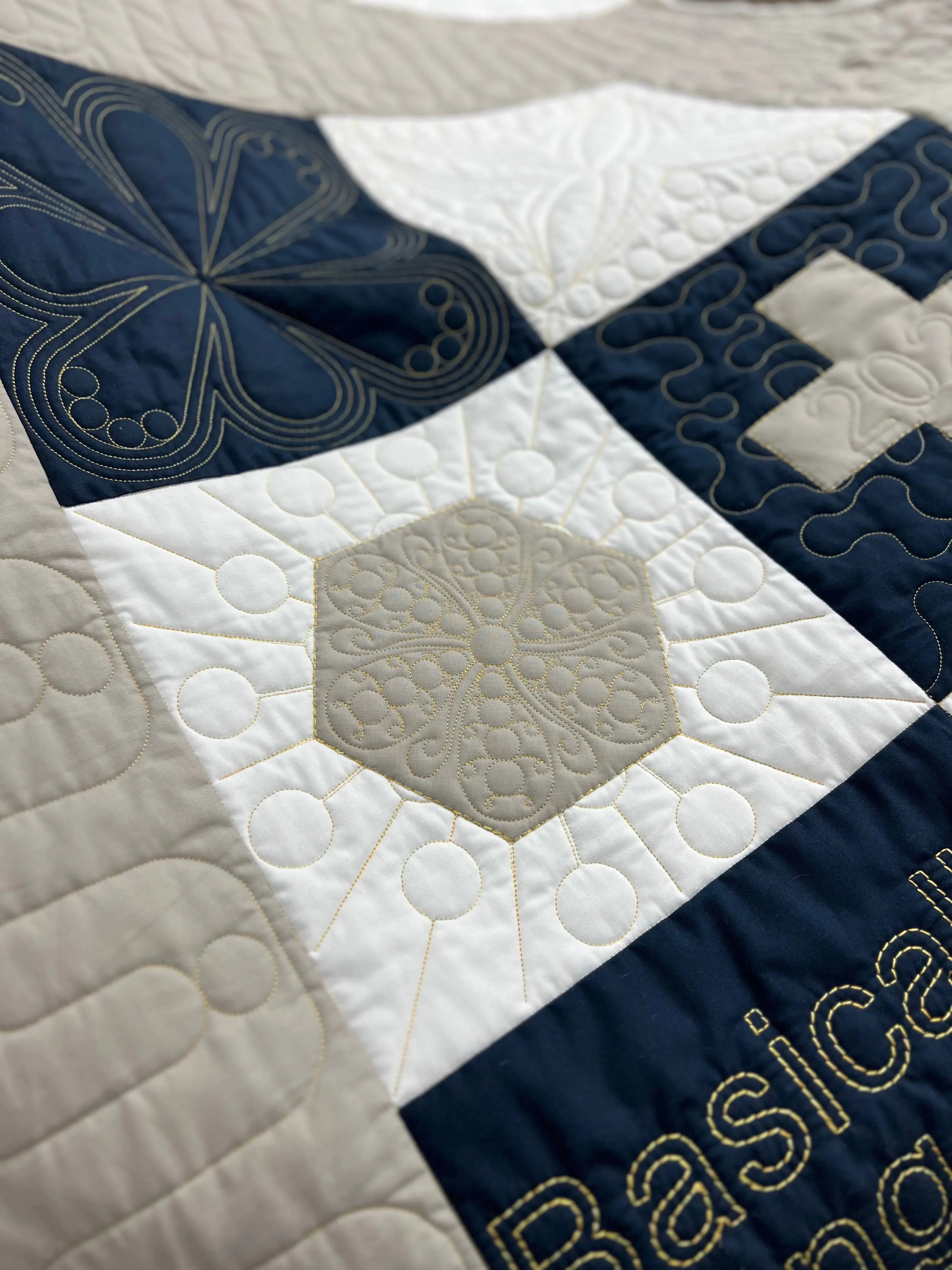 Hobbs Linda's Choice Batting -100% Bleached Cotton with Scrim - 108" Wide by 25 Yard Roll - Linda's Electric Quilters